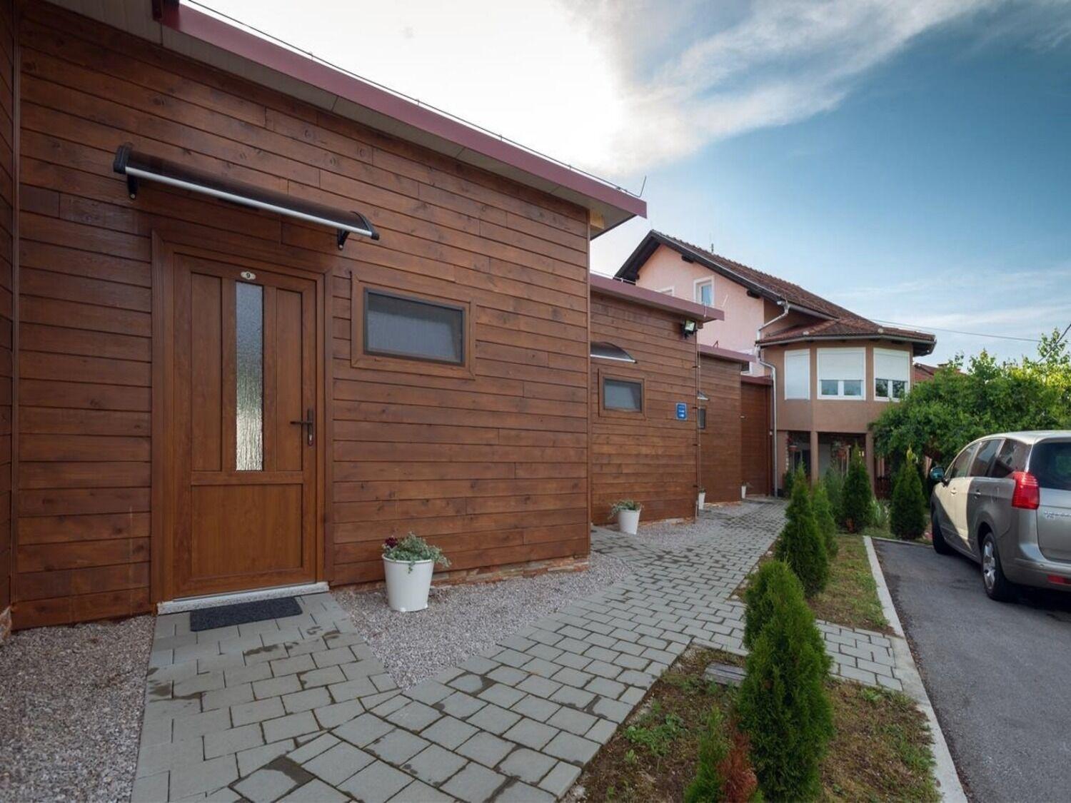 Apartments San - With Pool; Rakovica Exteriör bild